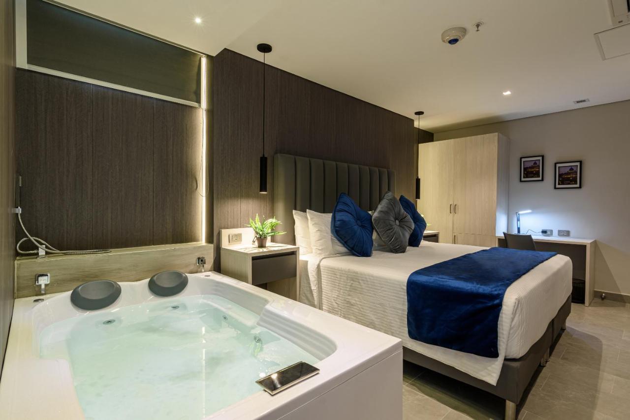 4 Sur Hotel Medellín Eksteriør billede